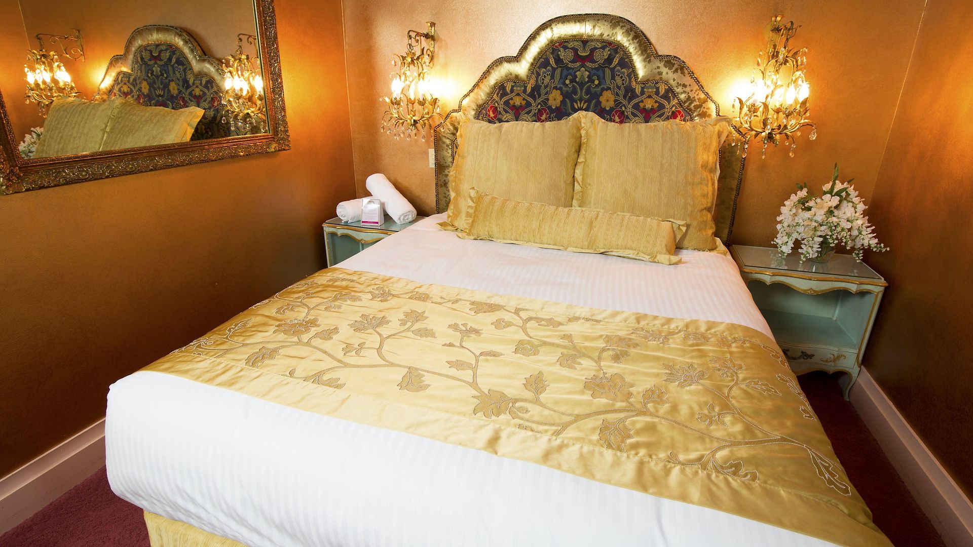 Madonna Hotel 4*