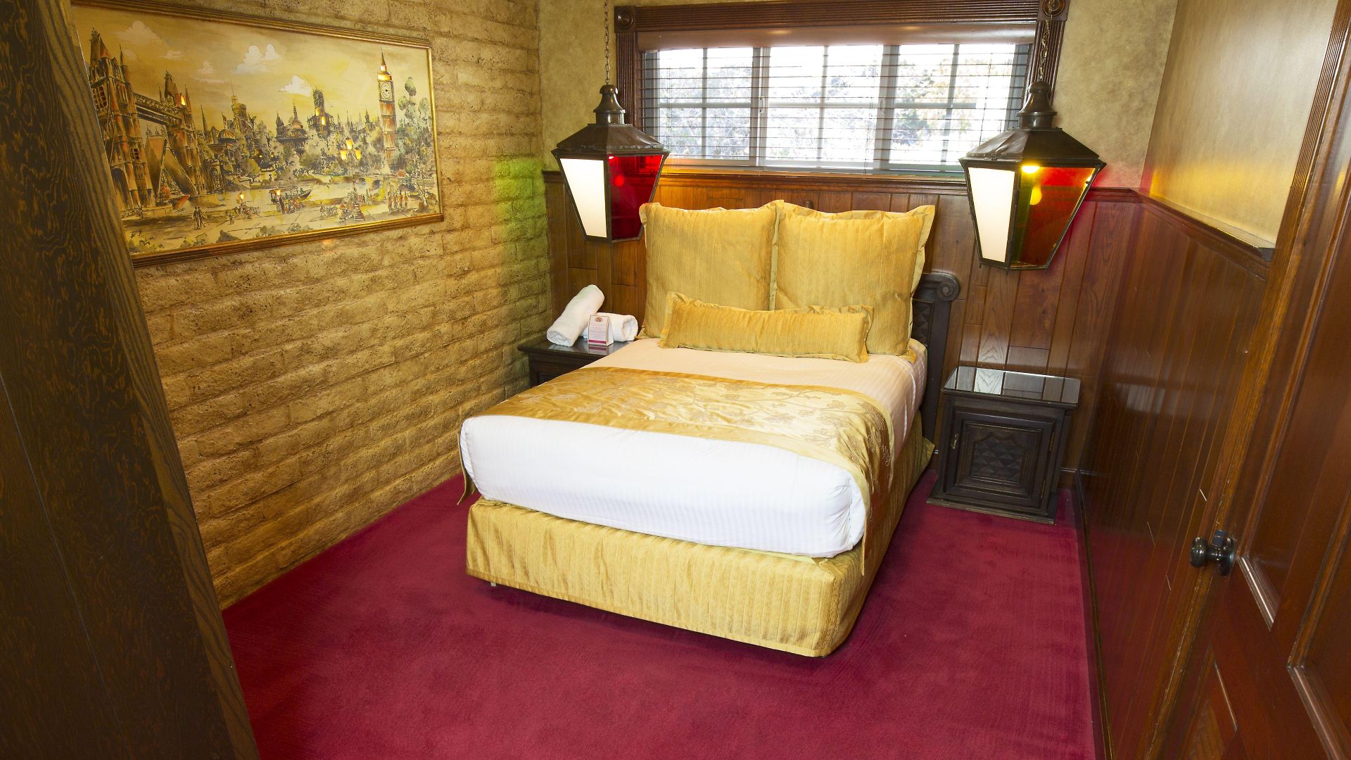 Madonna Hotel