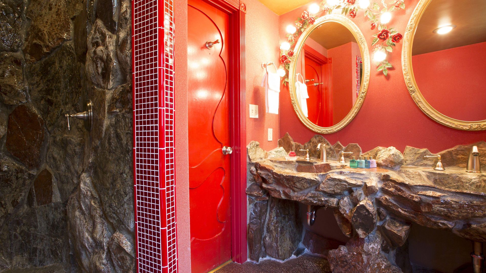 Madonna Hotel 4*