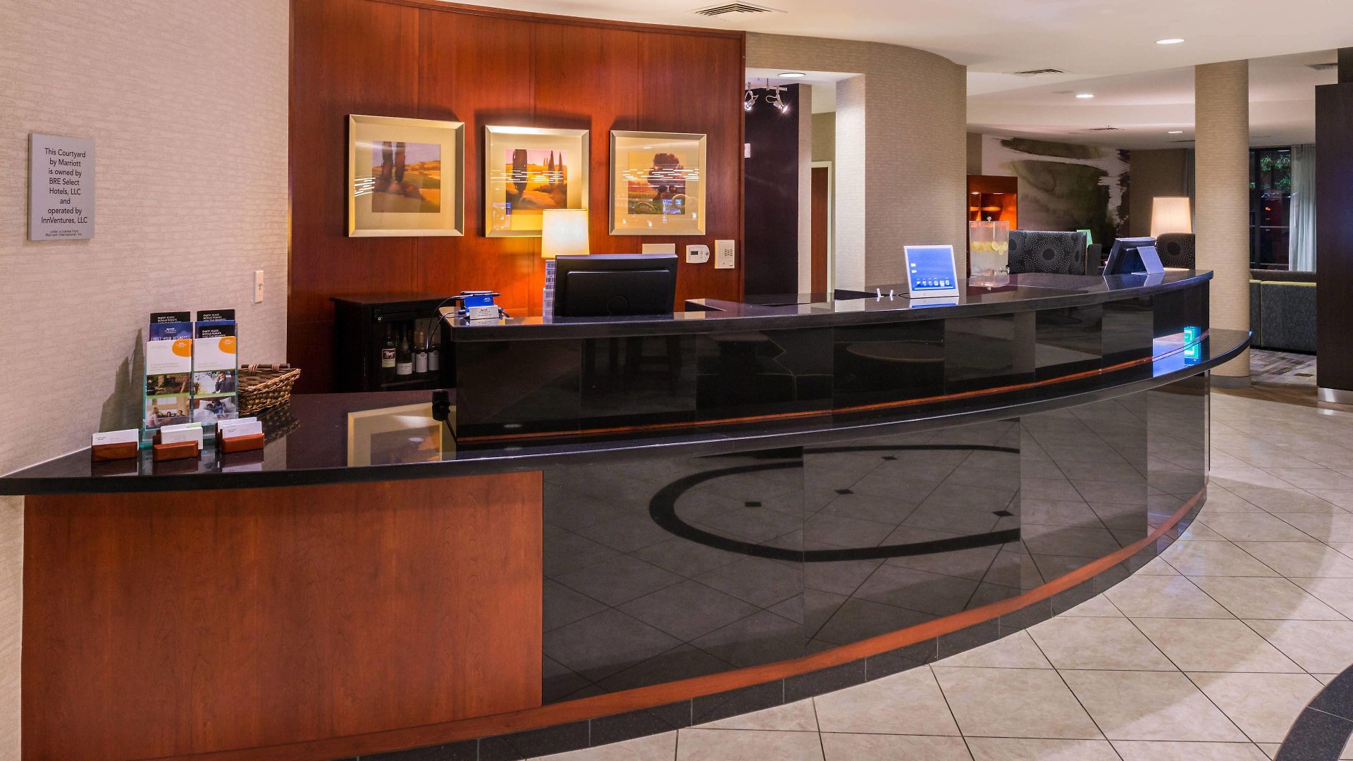 Courtyard By Marriott 3*