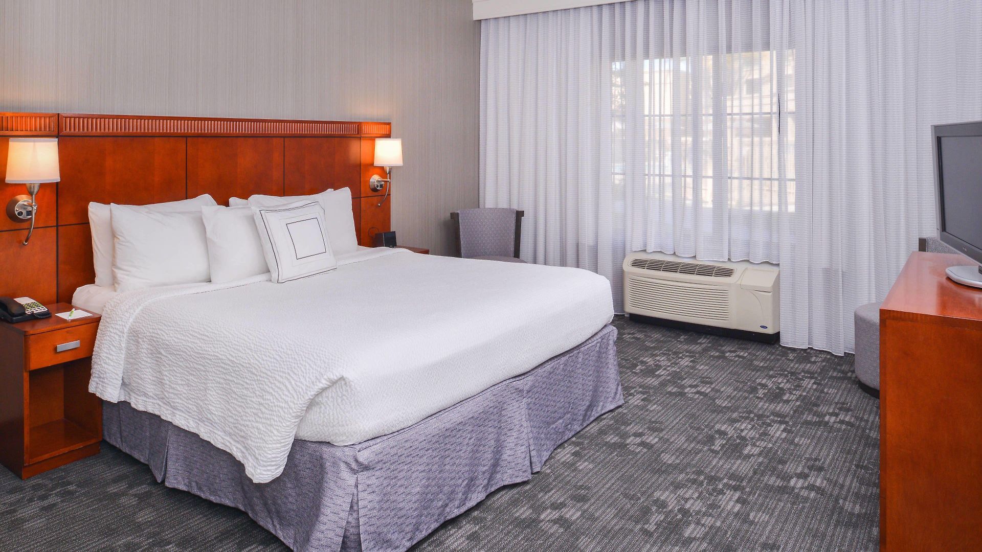 Courtyard By Marriott 3* San Luis Obispo
