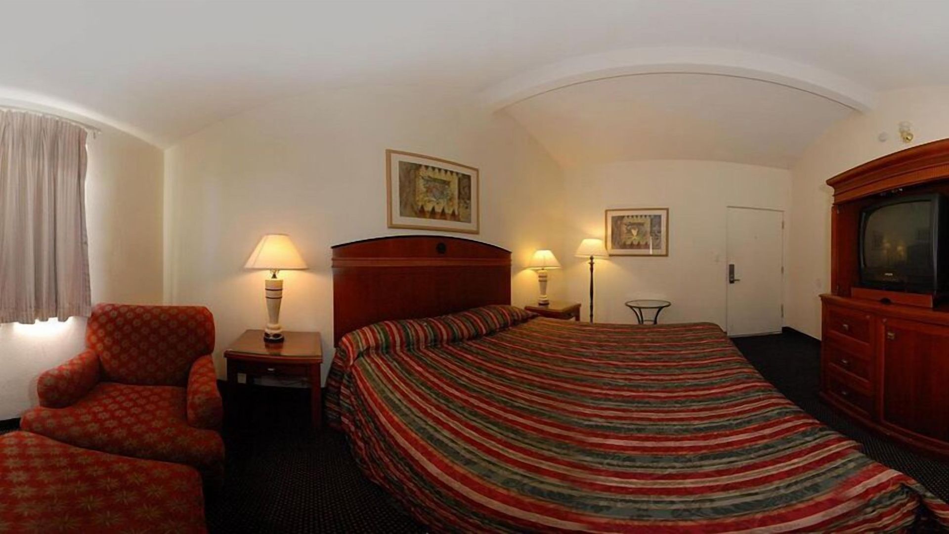 Budget 2* San Luis Obispo