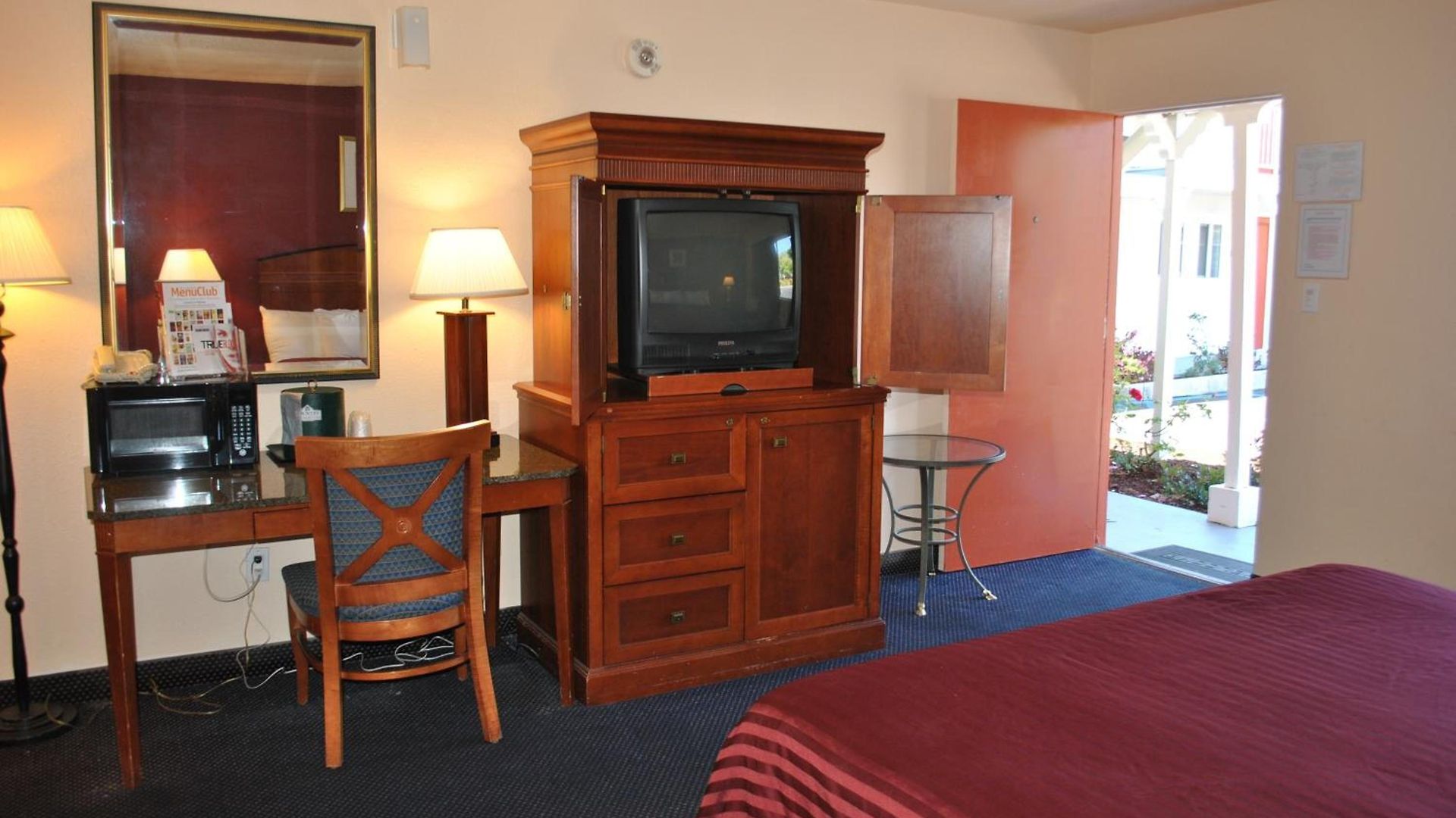 Budget 2* San Luis Obispo