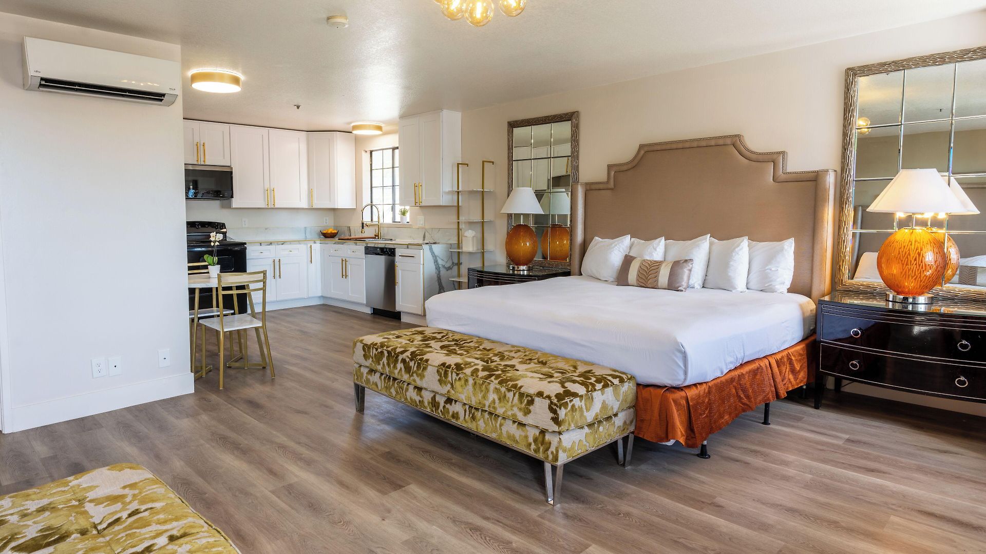Hotel Sands & 3*