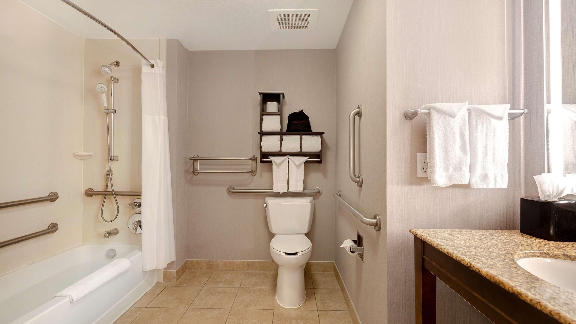 Hotel Hampton & San Luis Obispo