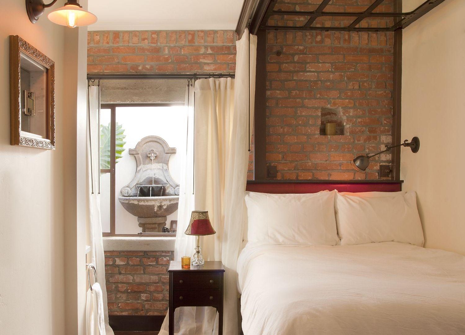 Granada & Bistro 4*