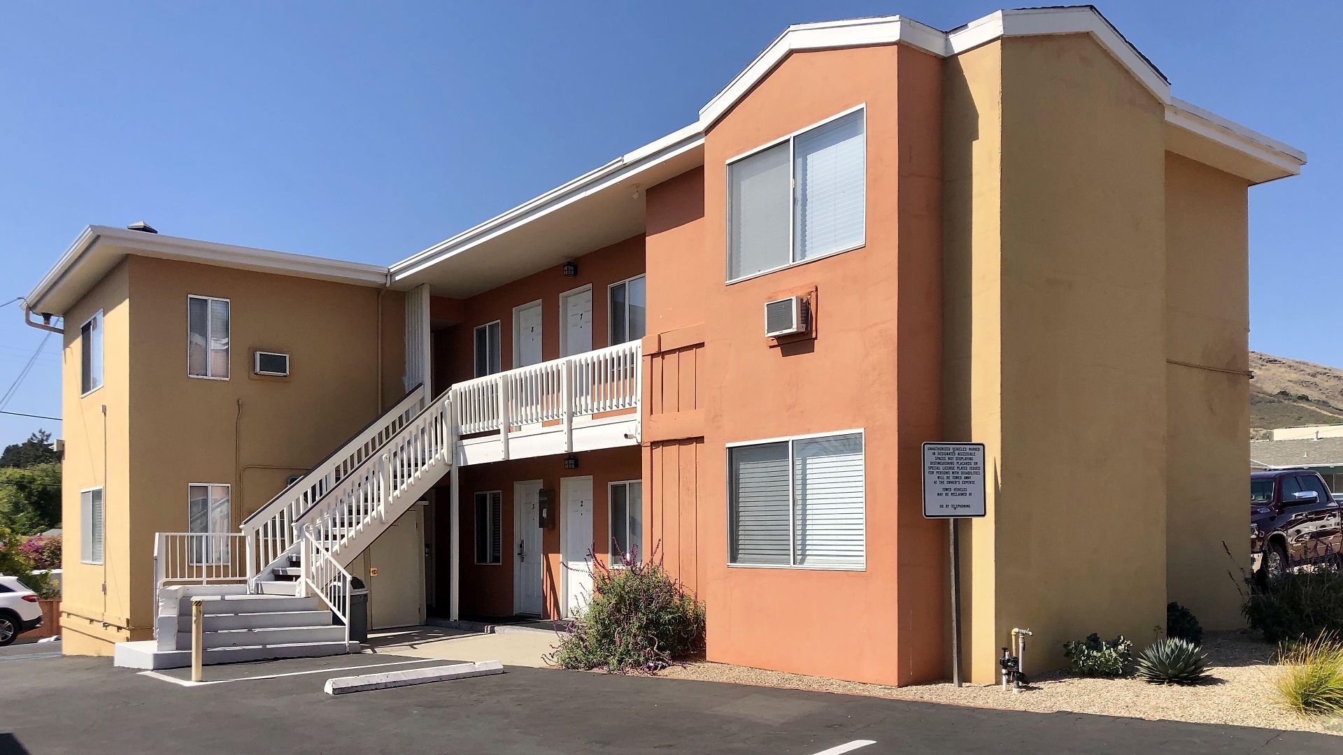 Sunbeam Motel 2*