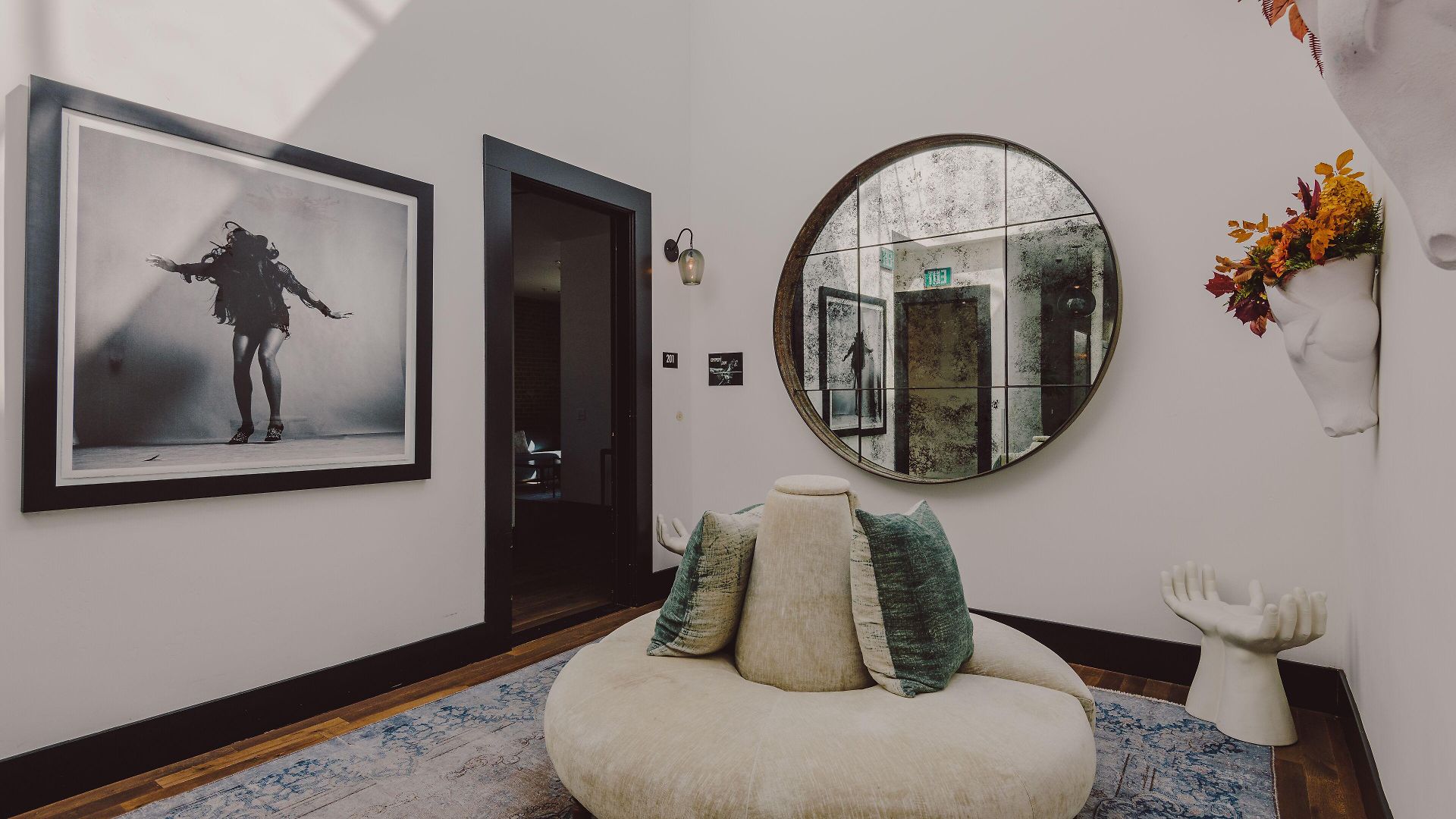 Slo Brew Lofts Hotel 4*