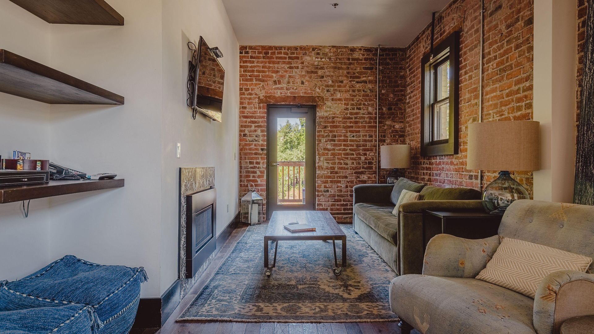 Slo Brew Lofts 4*