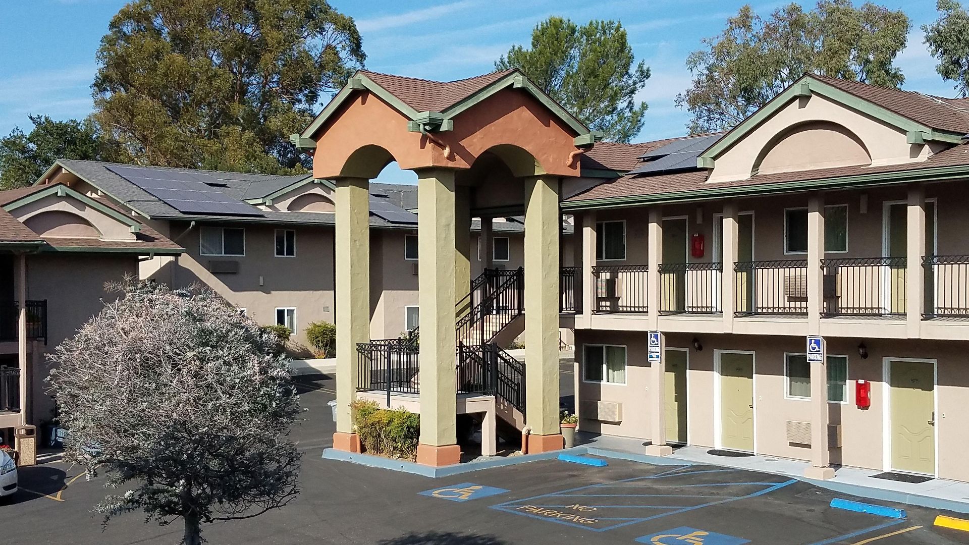 Hotel Olive Tree & Suites, A Howard Johnson By Wyndham 3*