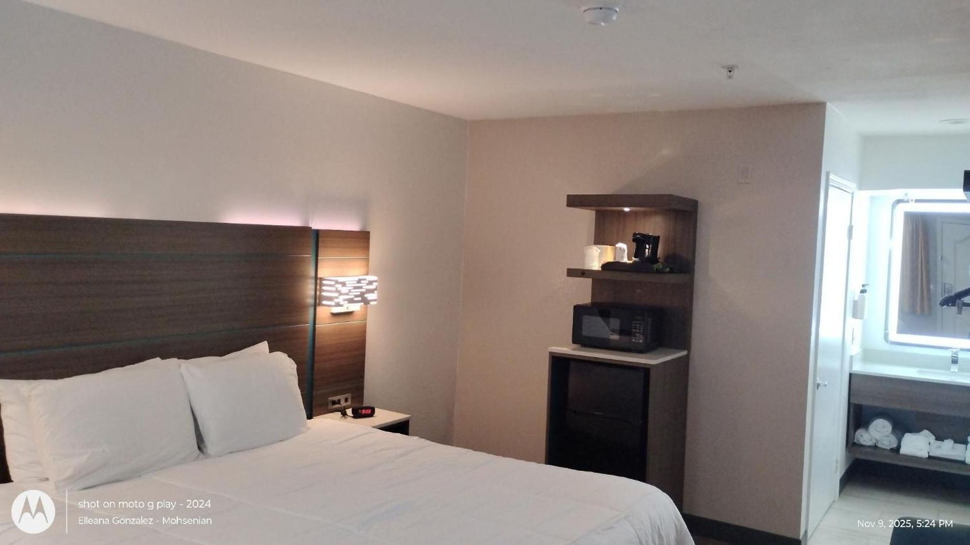 Mission Hotel *