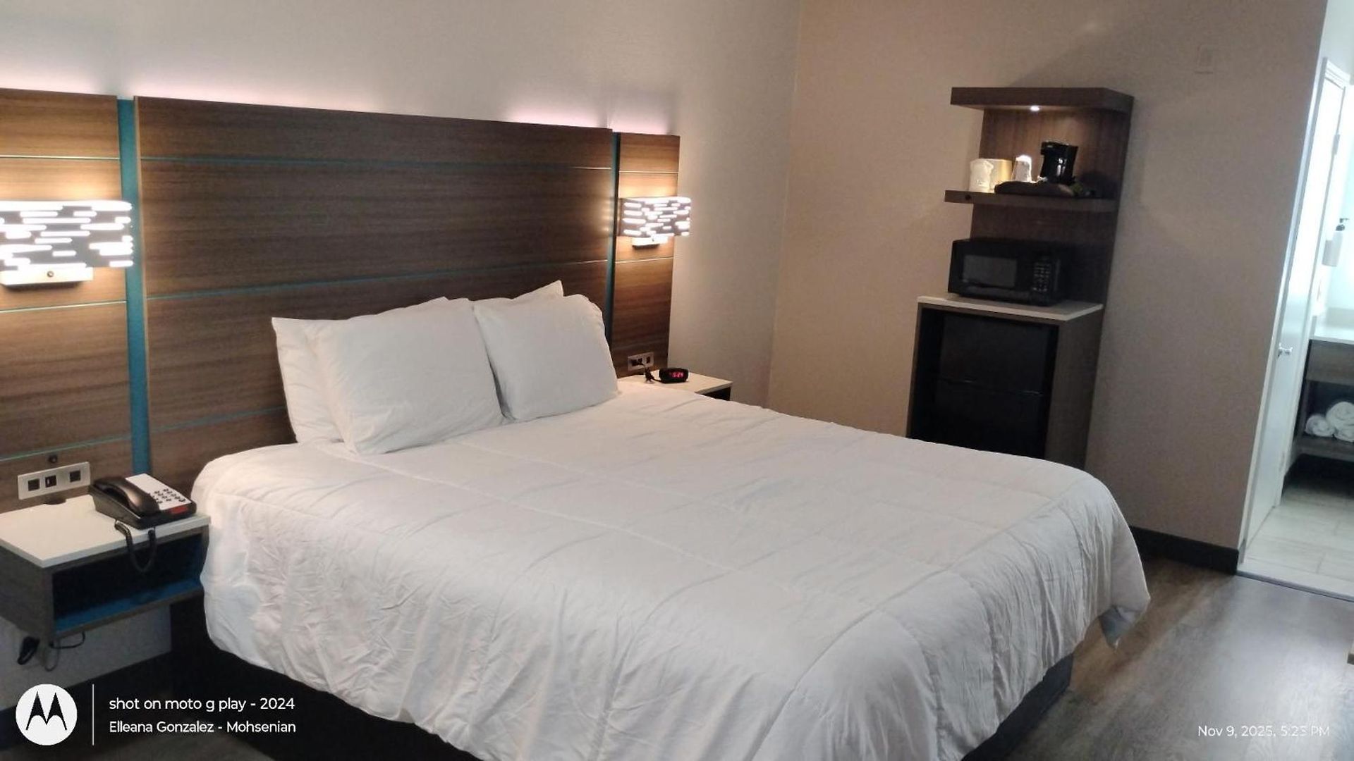 Mission Hotel *