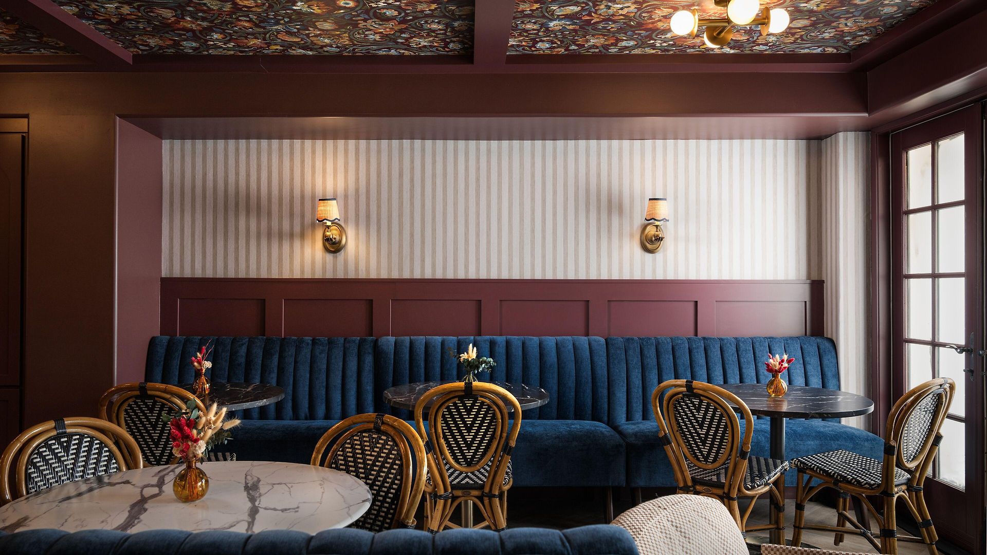 Petit Soleil - Bed, Breakfast And Bar