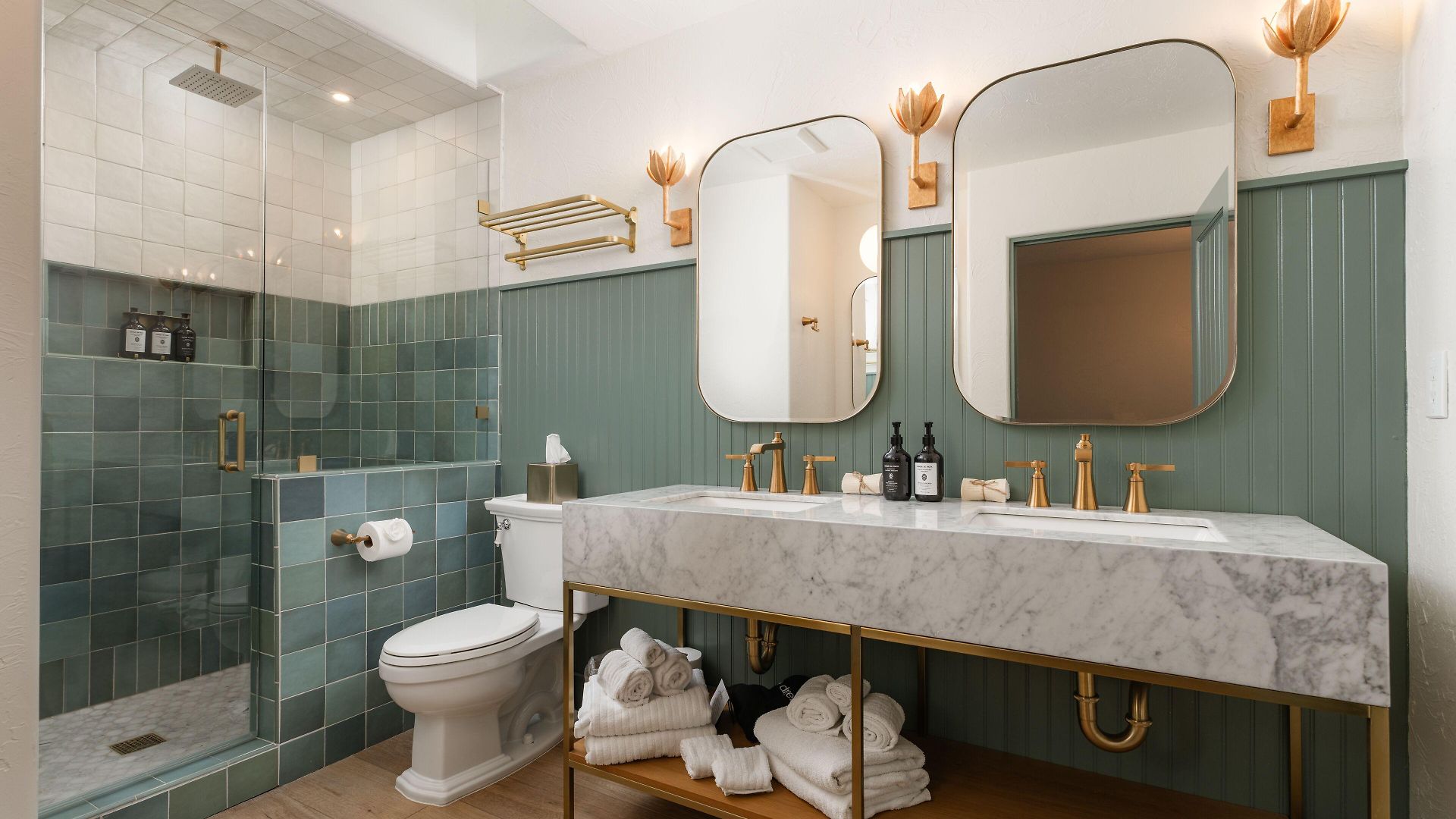 Bed & Breakfast Petit Soleil - Bed, Breakfast And Bar 4*