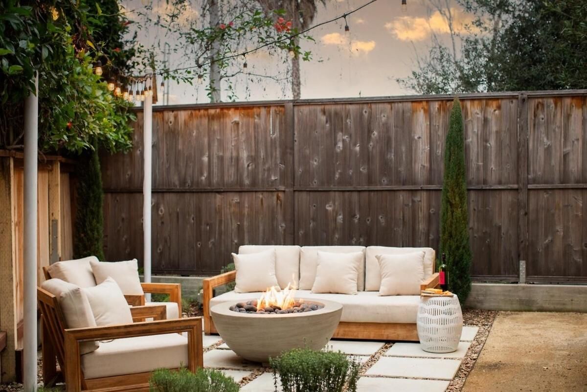 1884 Elegant Fire Pit, Tesla Tech, Near Dt Villa