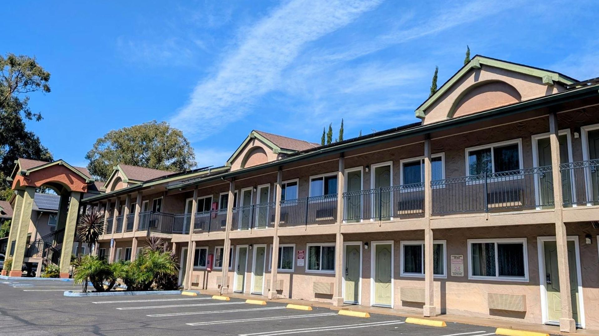 Olive Tree & Suites, A Howard Johnson By Wyndham San Luis Obispo