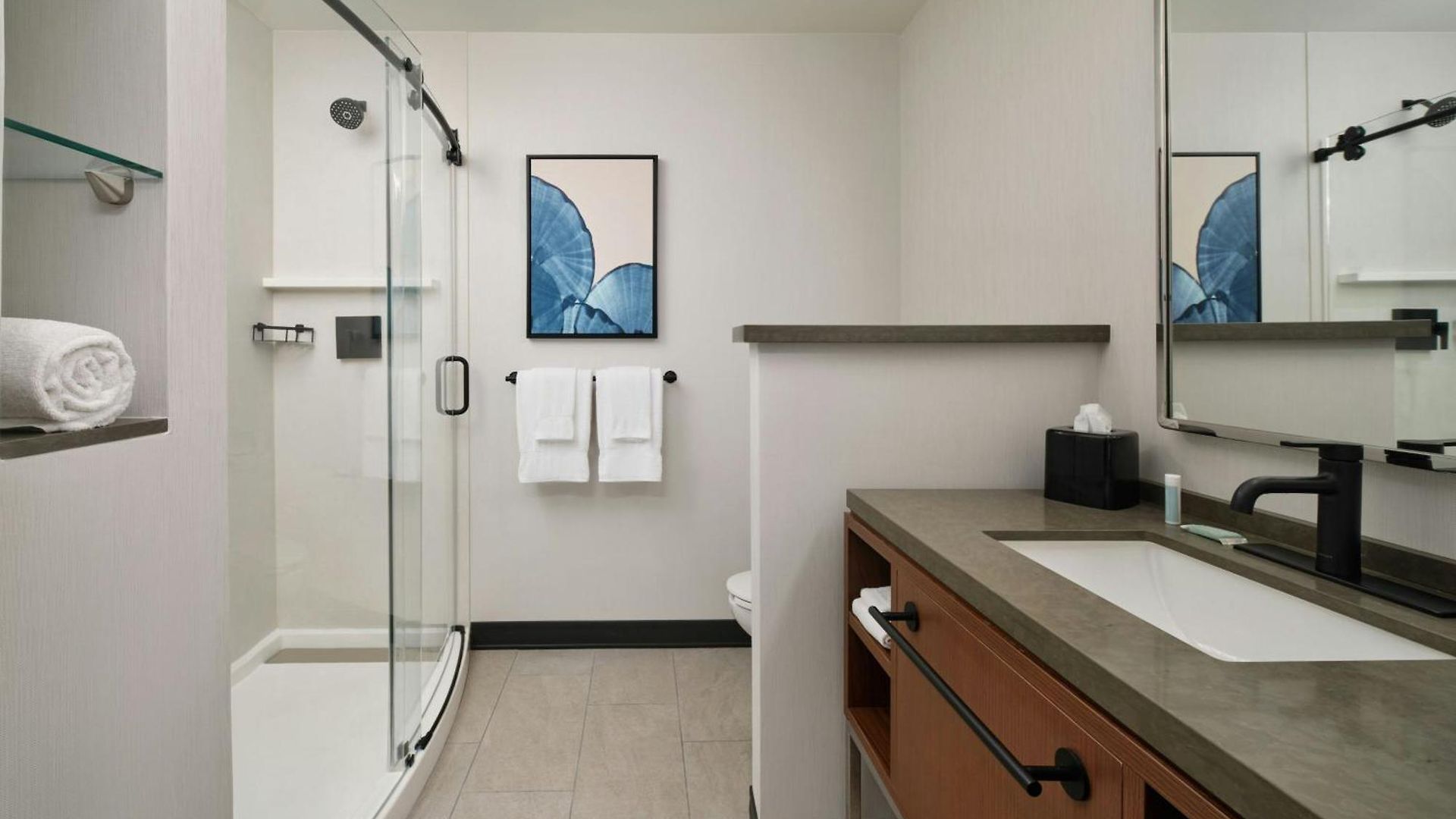 Hotel Courtyard By Marriott