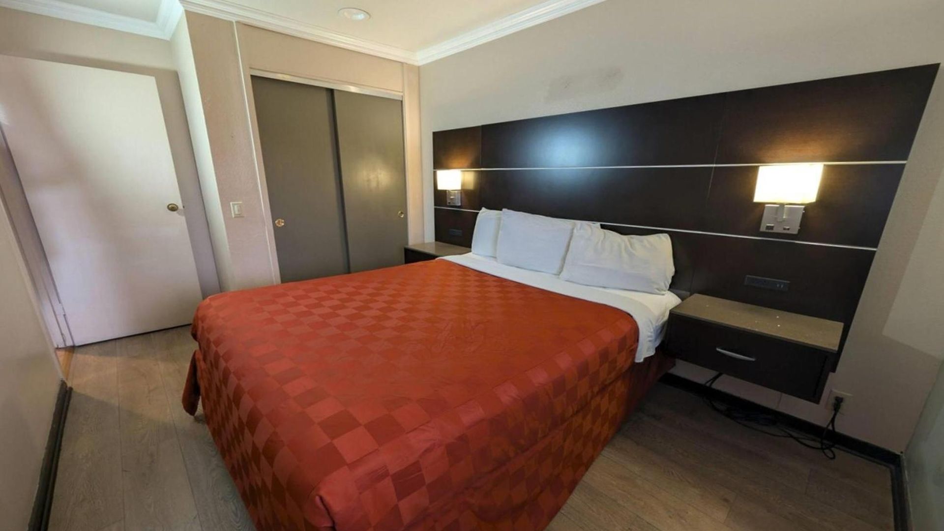 Olive Tree & Suites, A Howard Johnson By Wyndham 3* San Luis Obispo
