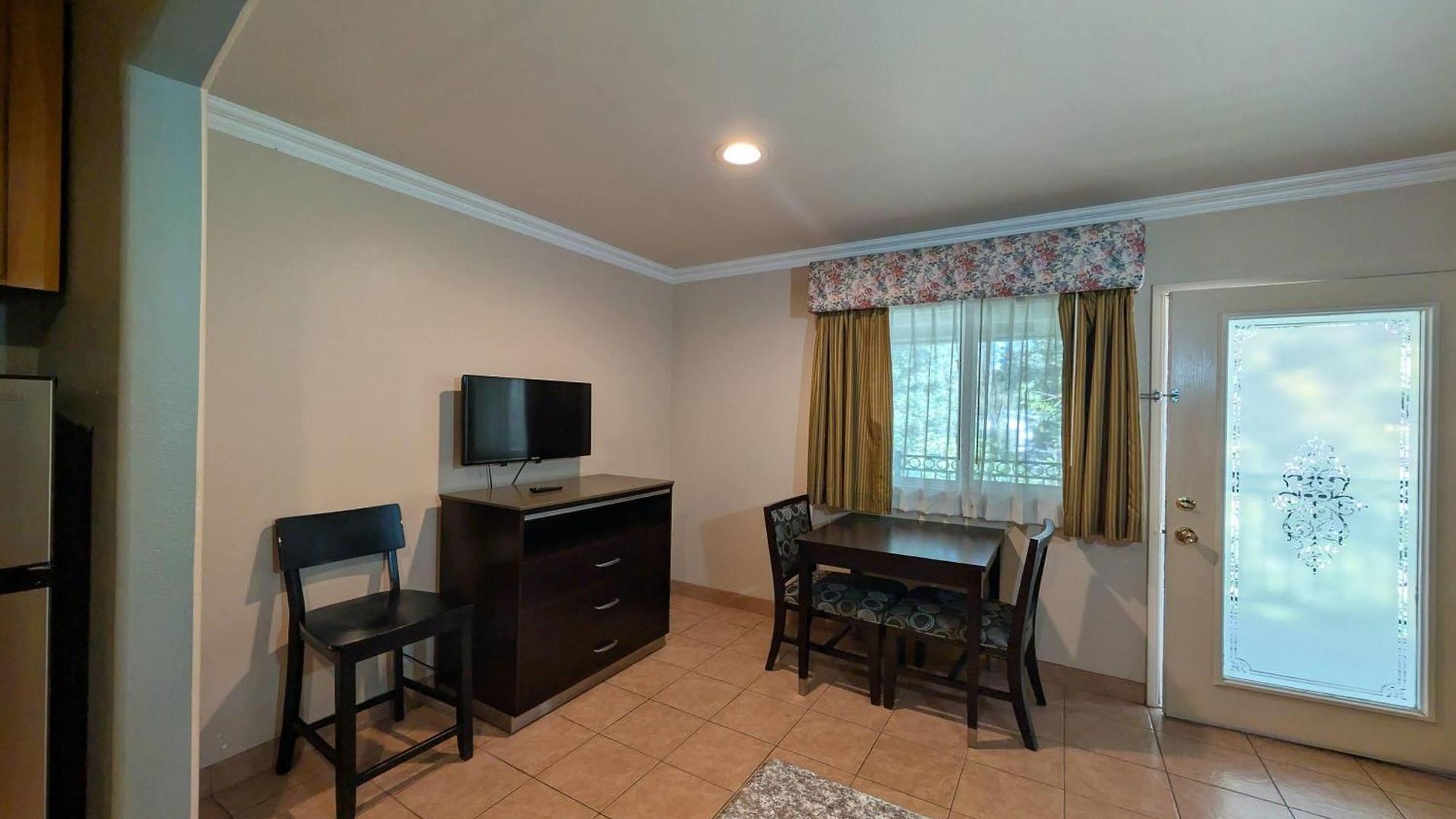 Olive Tree & Suites, A Howard Johnson By Wyndham Hotel San Luis Obispo