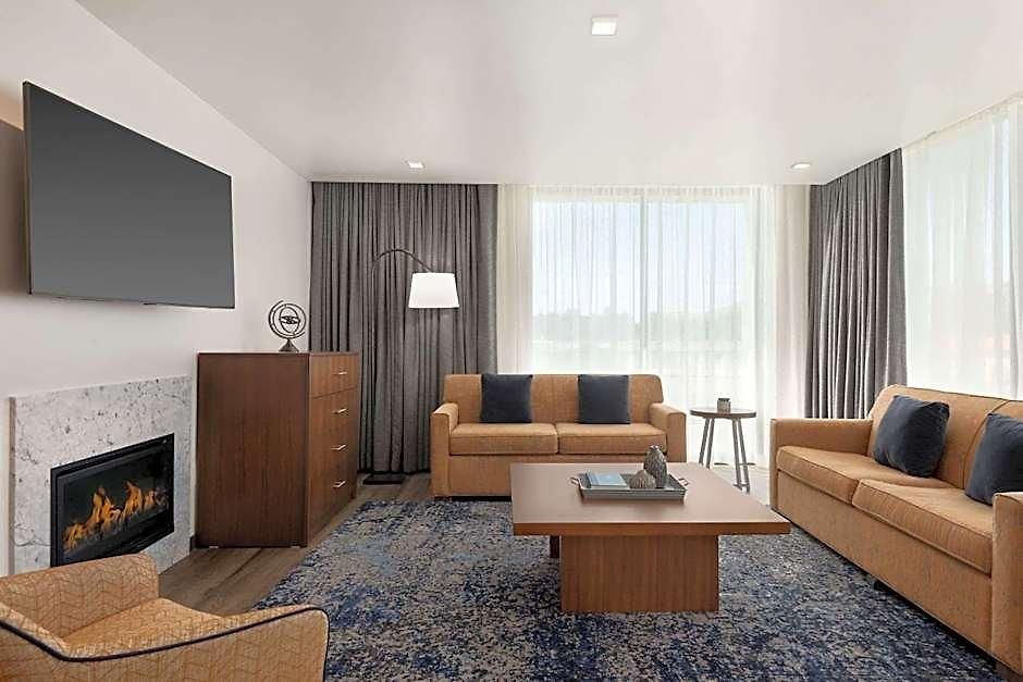 Hotel La Quinta By Wyndham San Luis Obispo