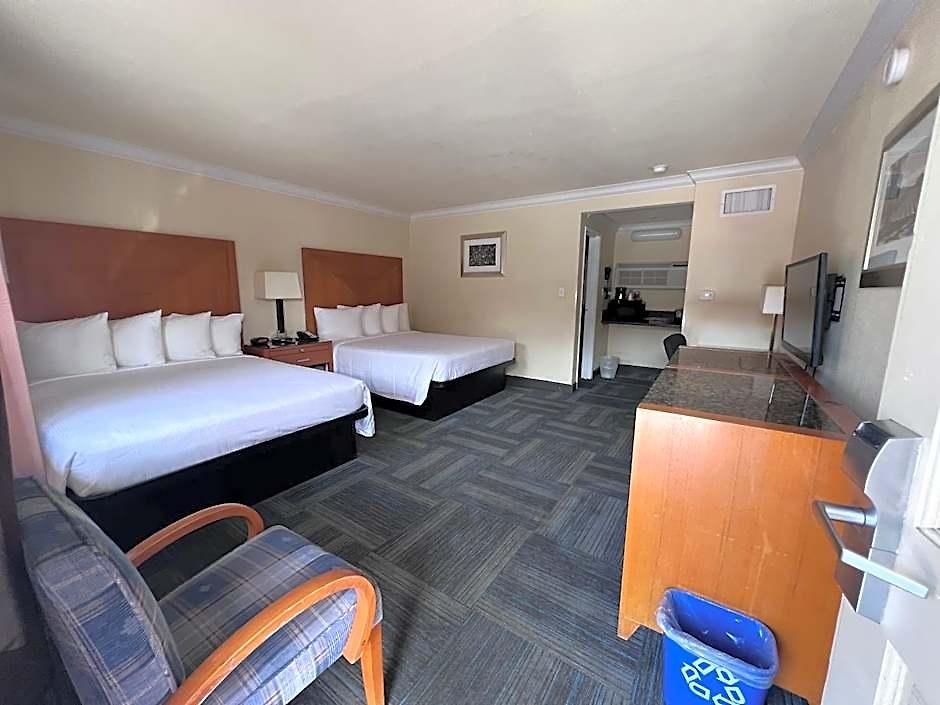 Hotel At
