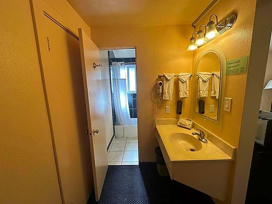 Motel Budget