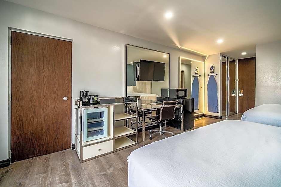 Hotel Calle Joaquin - 3*