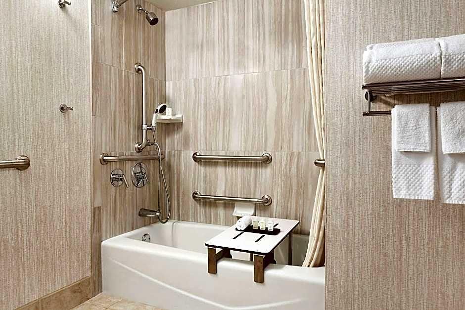 Embassy 4* San Luis Obispo