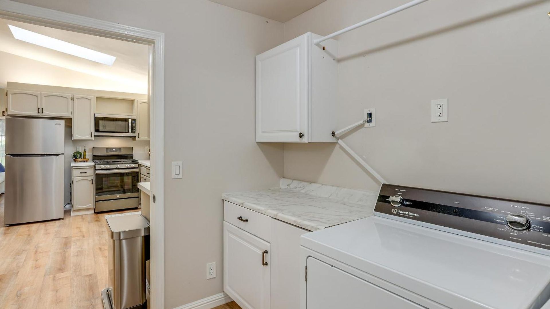 Hike, Work & Play! Slo Home: 2 Mi To Beaches Holiday home