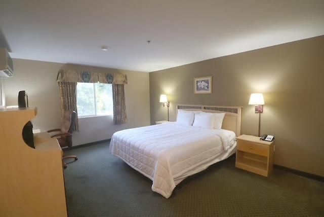 Lamplighter & Hotel San Luis Obispo