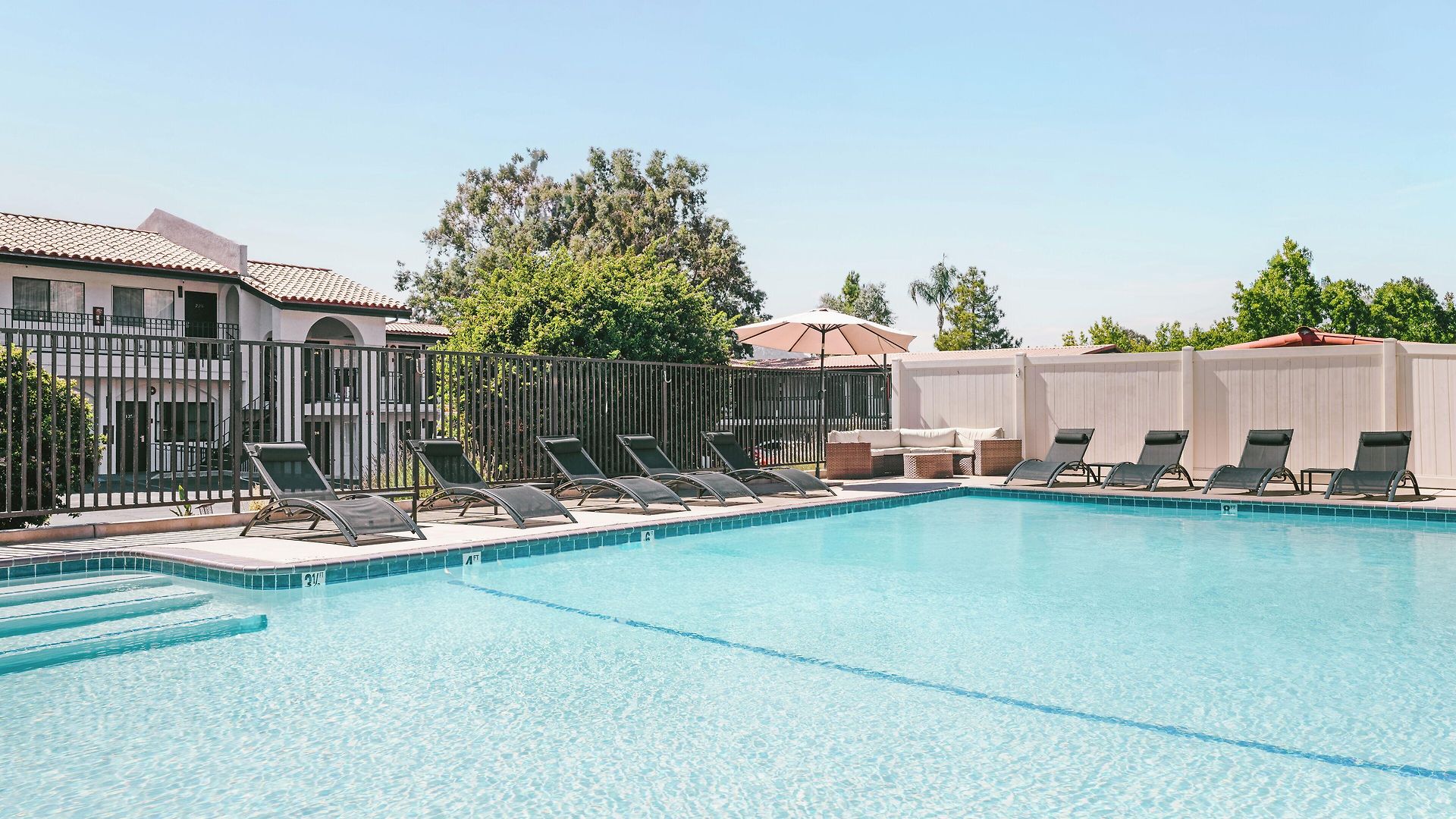 Hotel Sands & 3*