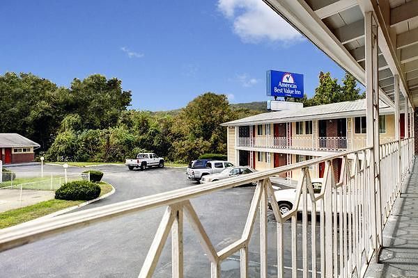 Downtown Slo - Motel