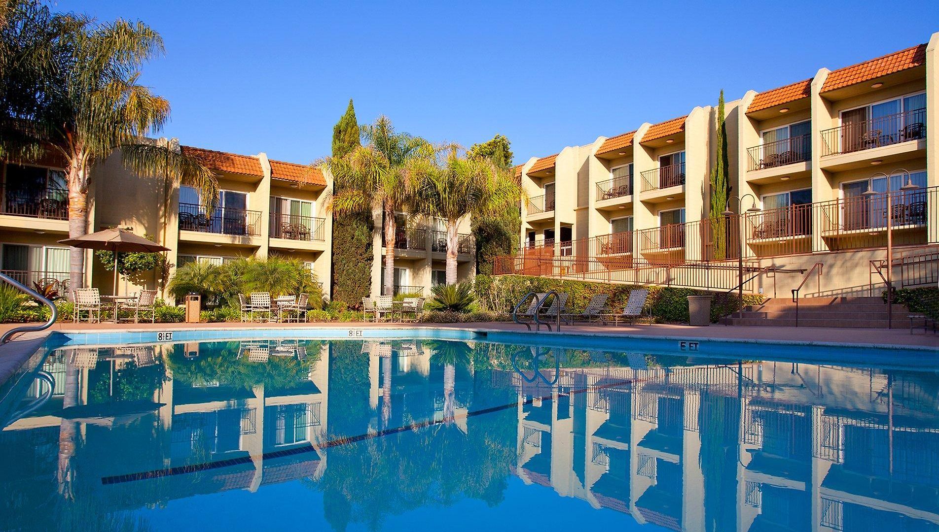 Western Royal Oak Hotel 3*