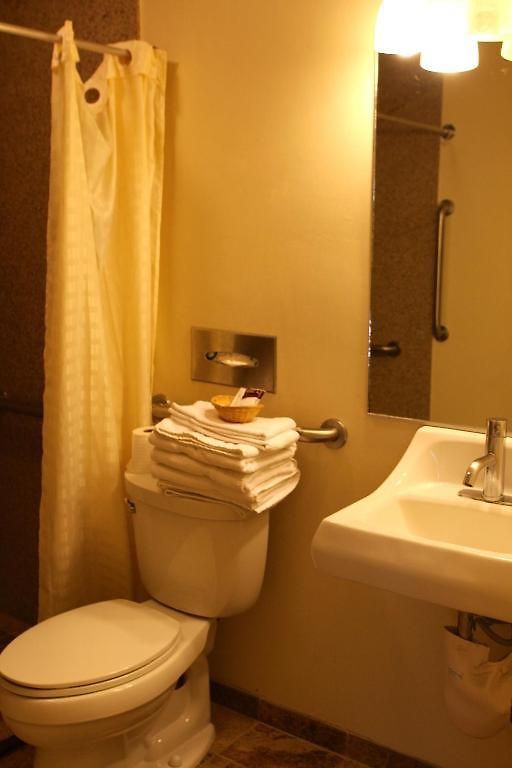 San Luis And 2* San Luis Obispo
