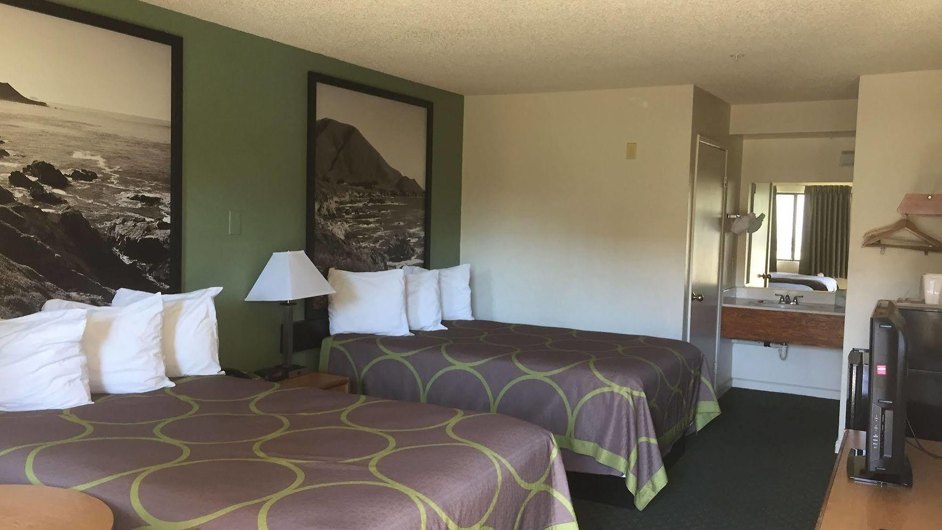 Mission Hotel