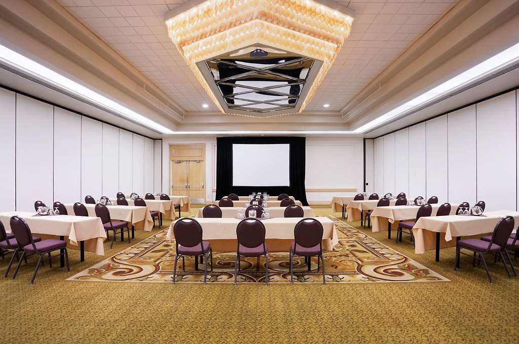 Hotel Embassy 4*