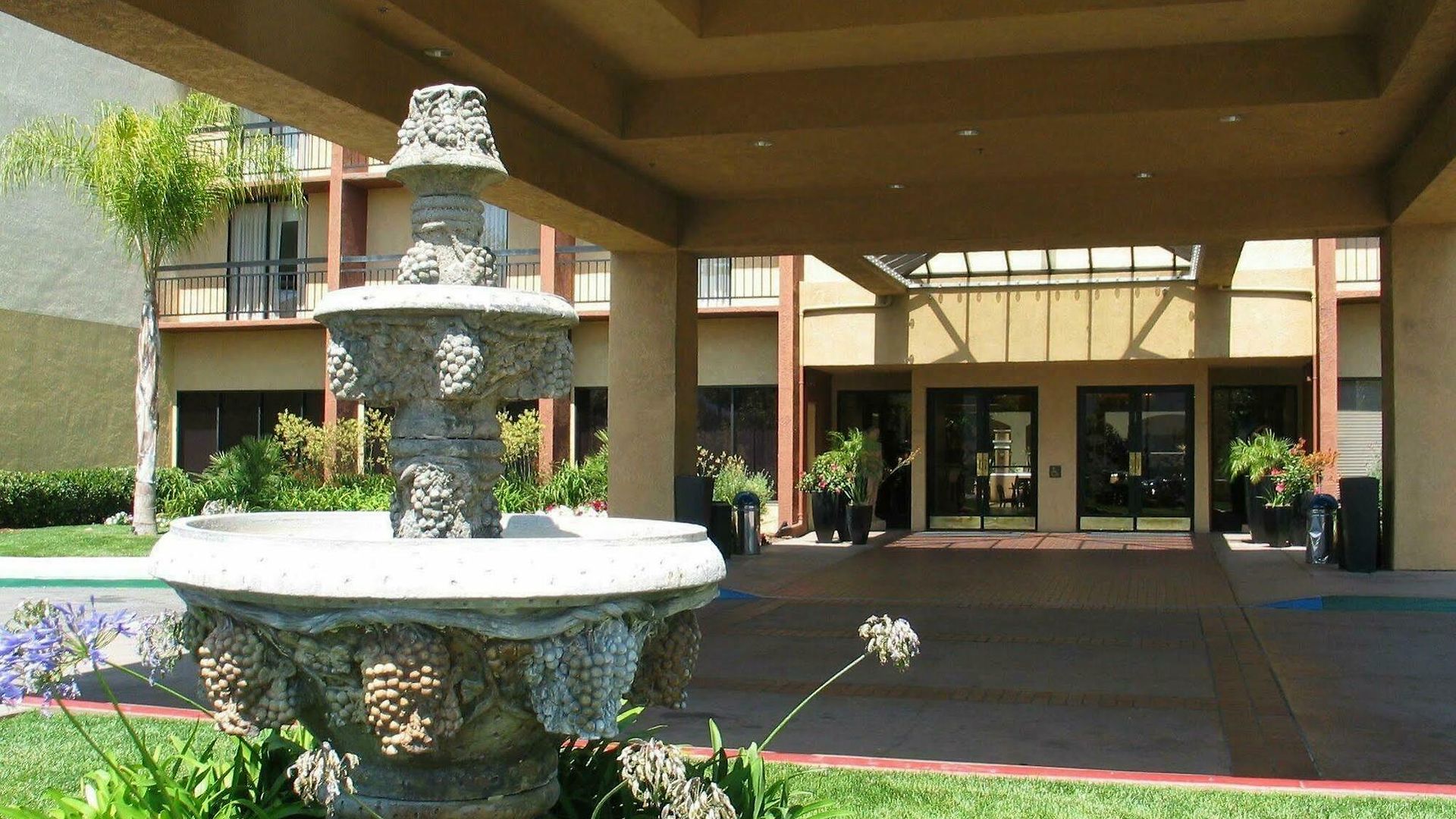 Hotel Embassy San Luis Obispo