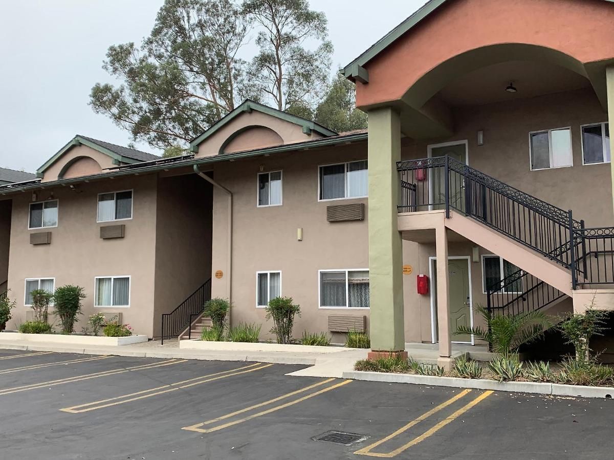 Olive Tree & Suites, A Howard Johnson By Wyndham San Luis Obispo