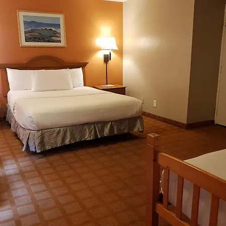 Motel Downtown Slo - 2*