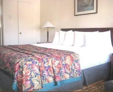 El Toro Hotel