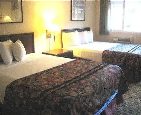 Hotel El Toro 2*