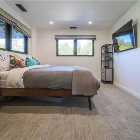 Luxury 5-bd W/ Great Views Near Downtown & Campus Holiday home San Luis Obispo