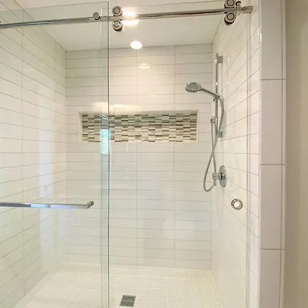 Luxury 5-bd W/ Great Views Near Downtown & Campus Holiday home San Luis Obispo