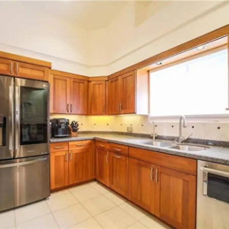 Luxury 5-bd W/ Great Views Near Downtown & Campus San Luis Obispo