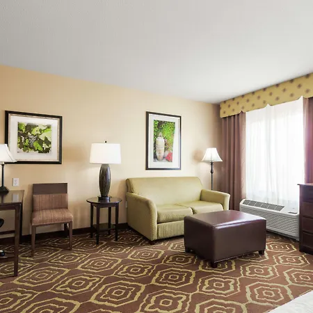 Hampton & 3* San Luis Obispo