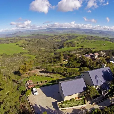 Holiday home Mountain Getaway, View In Slo! - Whole House San Luis Obispo