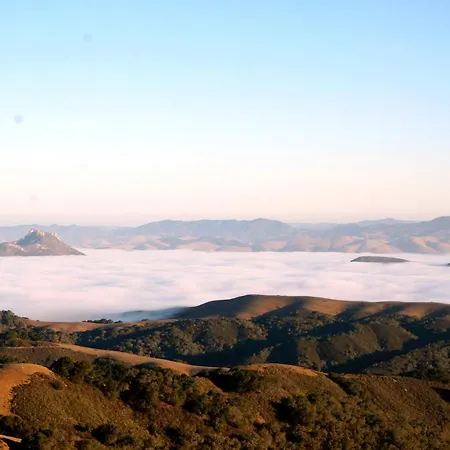 Vista House, Luxury Above The Clouds! - Whole House Holiday home