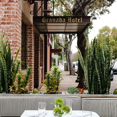 Hotel Granada & Bistro 4*