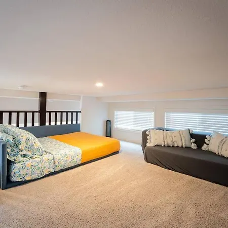 Coastal Tiny House 2 Queen Beds Loft San Luis Obispo