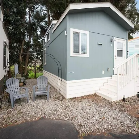 Holiday home Coastal Tiny House 2 Queen Beds Loft San Luis Obispo